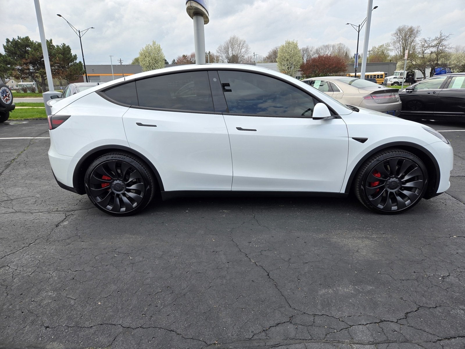 Used 2023 Tesla Model Y Performance with VIN 7SAYGDEF2PF589005 for sale in Clinton Township, MI