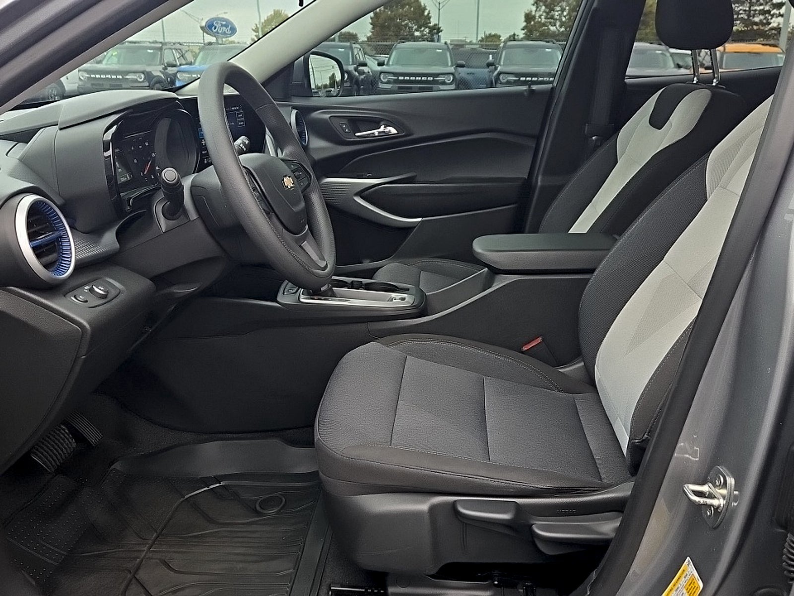 2024 Chevrolet Trax FWD SP
