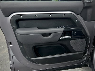 2020 Land Rover Defender 110 S