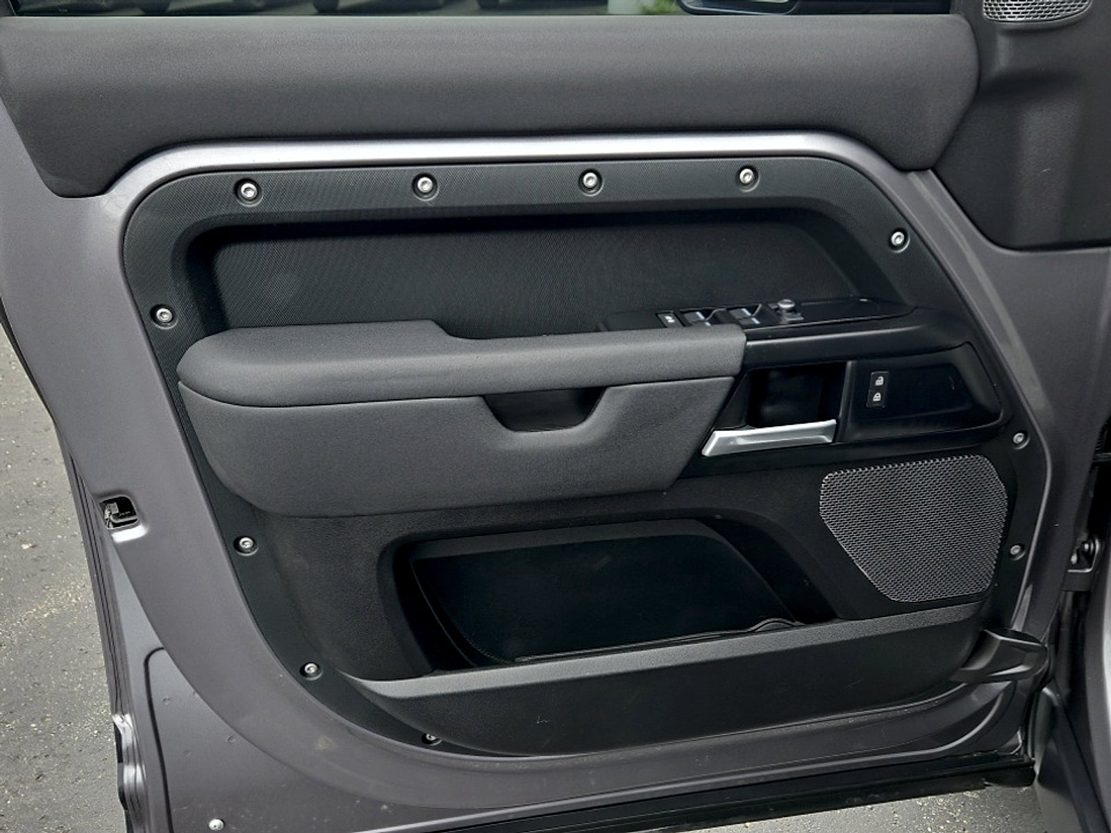 2020 Land Rover Defender 110 S