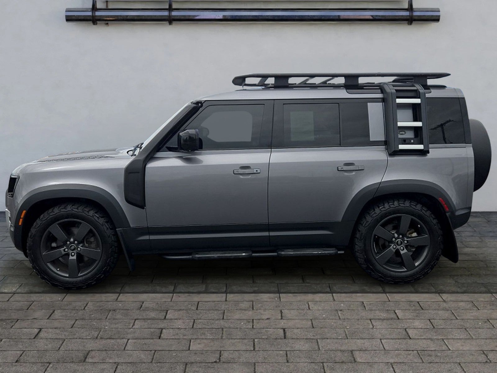 2020 Land Rover Defender 110 S