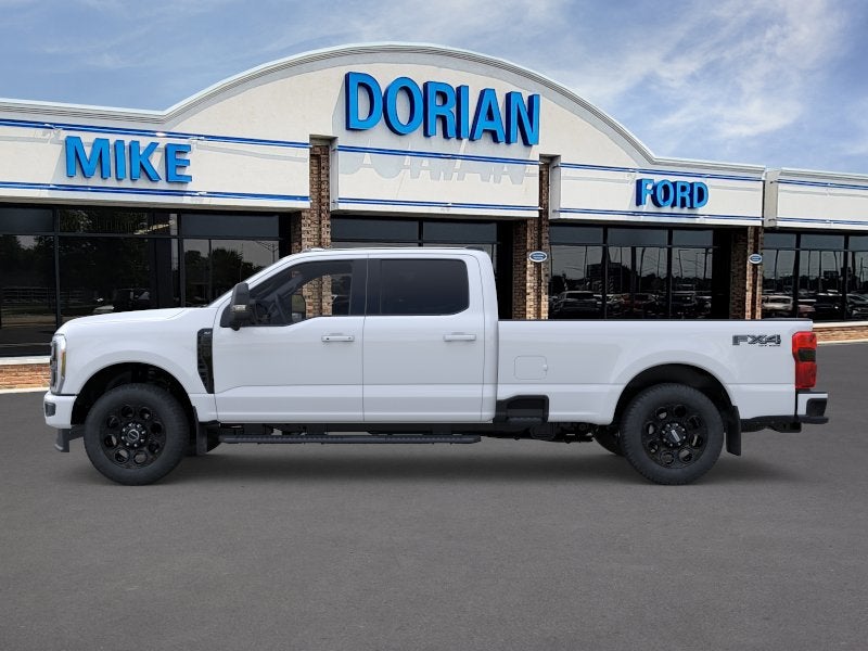 2026 Ford Super Duty F-350® XLT