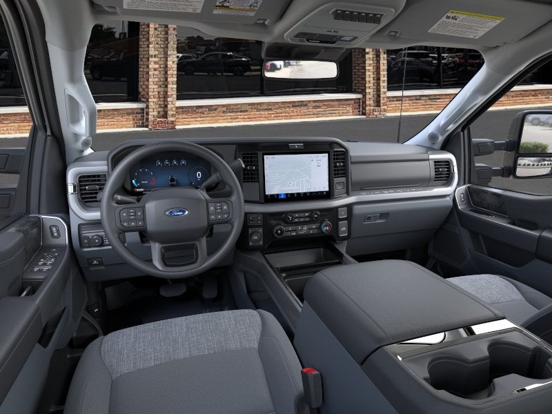 2026 Ford Super Duty F-350® XLT