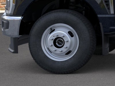 2026 Ford Super Duty F-350® XLT