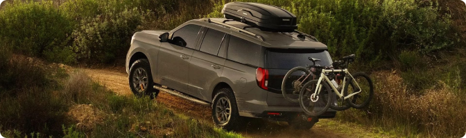 2026 Ford Expedition® standard body and MAX comparison